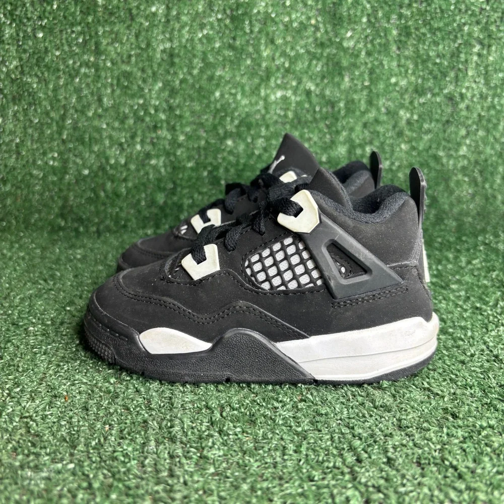 Jordan 4 Retro White Thunder FV4538-001 Basketball‎ Sneakers Black Toddler Sz 8C